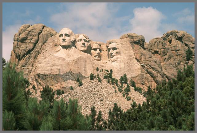 Mount Rushmore on a sunny day